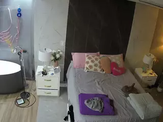 Casa Salsa Bedroom 6's Live Sex Cam Show