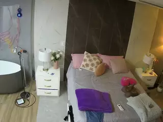 Casa Salsa Bedroom 6's Live Sex Cam Show