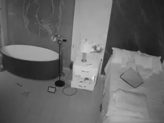 Casa Salsa Bedroom 6's Live Sex Cam Show