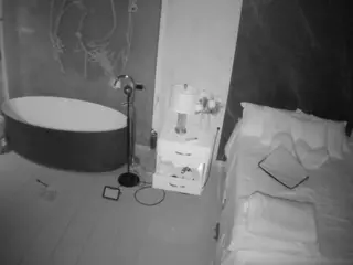 Casa Salsa Bedroom 6's Live Sex Cam Show