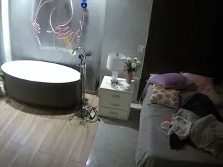 Casa Salsa Bedroom 6's Live Sex Cam Show