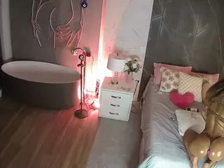 Casa Salsa Bedroom 6's Live Sex Cam Show