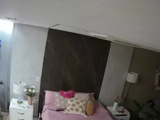 Casa Salsa Bedroom 6's Live Sex Cam Show