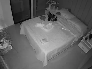 Casa Salsa Bedroom 7's Live Sex Cam Show