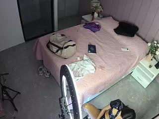 Casa Salsa Bedroom 7's Live Sex Cam Show