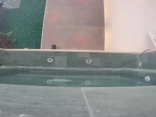 voyeurcam casa salsa hottub's Live Sex Cam Show