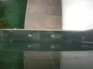 voyeurcam casa salsa hottub's Live Sex Cam Show