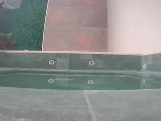 voyeurcam casa salsa hottub's Live Sex Cam Show