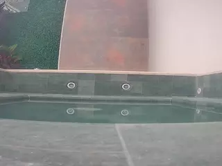 voyeurcam casa salsa hottub's Live Sex Cam Show