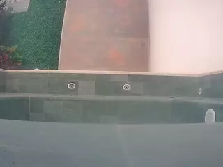 voyeurcam casa salsa hottub's Live Sex Cam Show