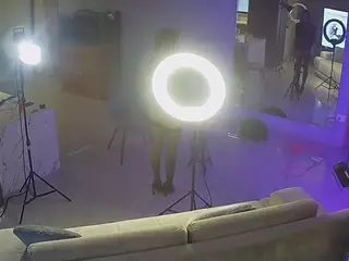 Casa Salsa Parlor's Live Sex Cam Show