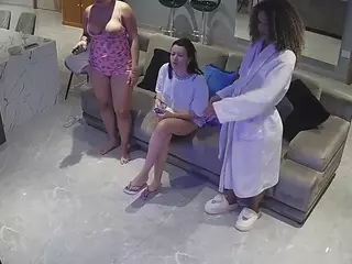 Casa Salsa Parlor's Live Sex Cam Show