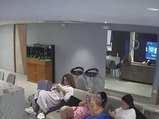 Casa Salsa Parlor's Live Sex Cam Show
