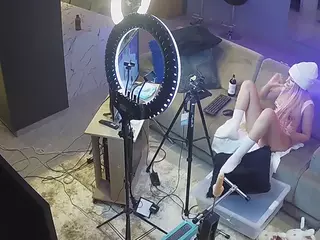 Casa Salsa Parlor's Live Sex Cam Show