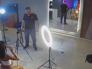 Casa Salsa Parlor's Live Sex Cam Show