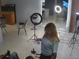 Casa Salsa Parlor's Live Sex Cam Show