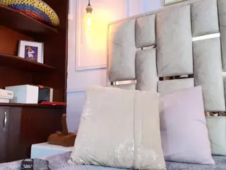 Angels-Pervert's Live Sex Cam Show