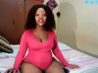 curvybunny2's Live Sex Cam Show