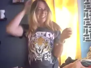 Boredoutofthidworld's Live Sex Cam Show