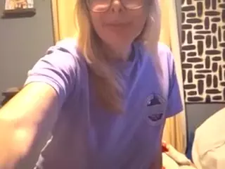 Boredoutofthidworld's Live Sex Cam Show