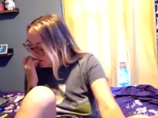 Hippiechick520's Live Sex Cam Show