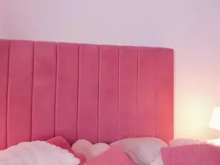 CristaalHart's Live Sex Cam Show