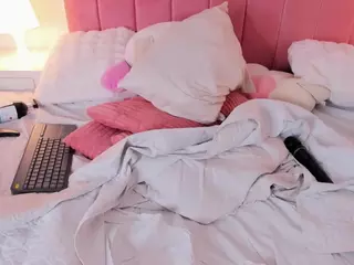 CristaalHart's Live Sex Cam Show