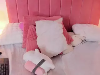 CristaalHart's Live Sex Cam Show
