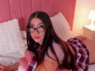 CristaalHart's Live Sex Cam Show
