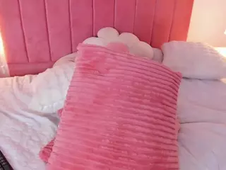 CristaalHart's Live Sex Cam Show