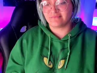 lucky-leah's Live Sex Cam Show