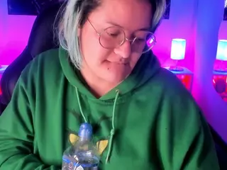 lucky-leah's Live Sex Cam Show