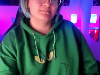 lucky-leah's Live Sex Cam Show