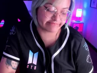 lucky-leah's Live Sex Cam Show