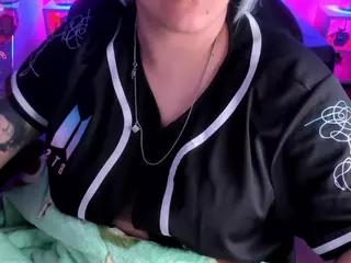lucky-leah's Live Sex Cam Show