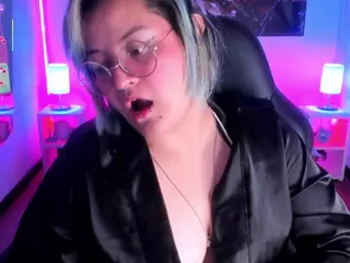 lucky-leah's Live Sex Cam Show