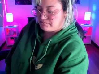 lucky-leah's Live Sex Cam Show