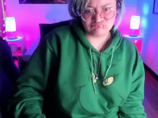 lucky-leah's Live Sex Cam Show