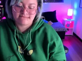 lucky-leah's Live Sex Cam Show