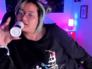 lucky-leah's Live Sex Cam Show