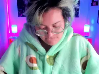 lucky-leah's Live Sex Cam Show