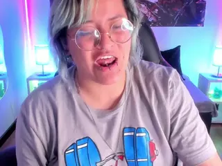 lucky-leah's Live Sex Cam Show
