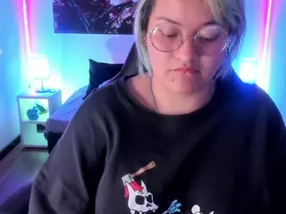 lucky-leah's Live Sex Cam Show