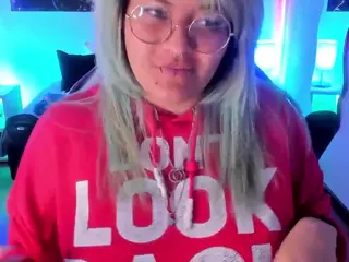 lucky-leah's Live Sex Cam Show