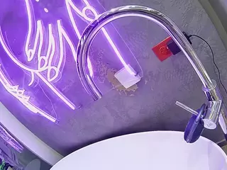 voyeurcam casa salsa bathtub pov's Live Sex Cam Show
