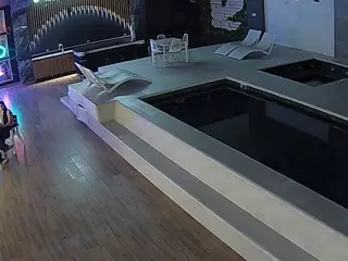 voyeurcam casa salsa gym's Live Sex Cam Show