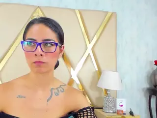 EmilyEsposito's Live Sex Cam Show