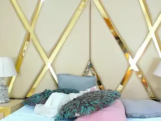 EmilyEsposito's Live Sex Cam Show