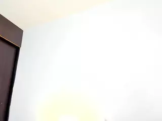 Julieth Davis's Live Sex Cam Show