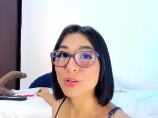 Julieth Davis's Live Sex Cam Show